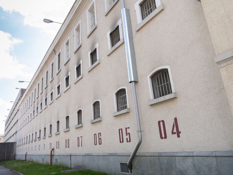 Zeitweilig war Jimi Blue Ochsenknecht während seiner Auslieferung nach Österreich auch in der Justizvollzugsanstalt München-Stadelheim. (Archivbild) - Foto: Peter Kneffel/dpa