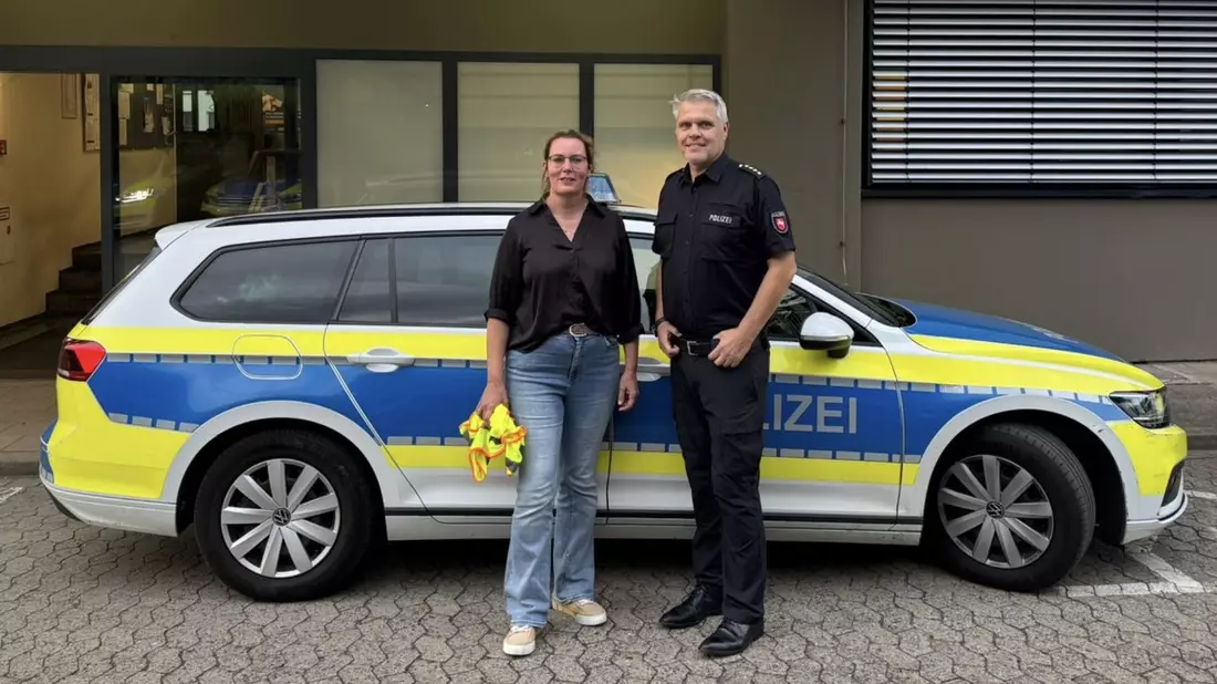 POL-HI: Politik trifft Polizei - Abgeordnete der SPD-Landtagsfraktion besuchen die Polizeiinspektion Hildesheim - Bild: presseportal.de
