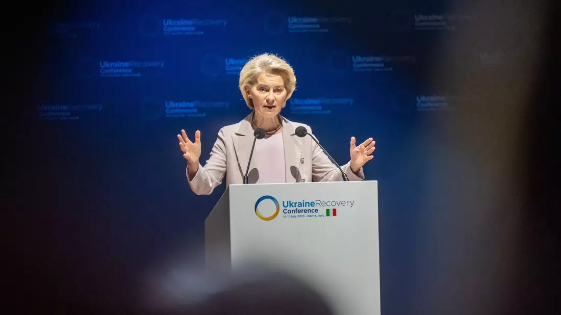 Mit dem Haushaltsplan legt die Behörde von Ursula von der Leyen grob fest, wofür die EU Geld ausgeben will - und wie viel. - Bild: Michael Kappeler/dpa