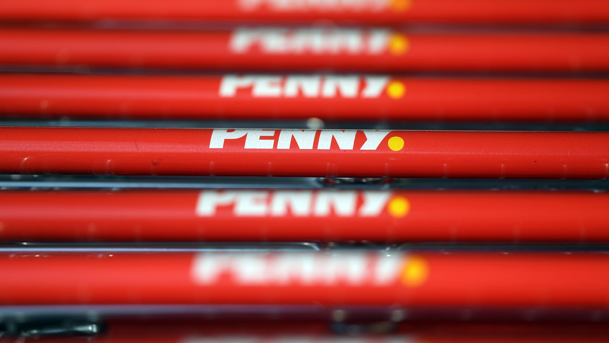 Penny zog sich wegen seiner Rabattwerbung den Ärger von Verbraucherschützern zu. - Foto: picture alliance / Ralf Hirschberger/dpa-Zentralbild/ZB