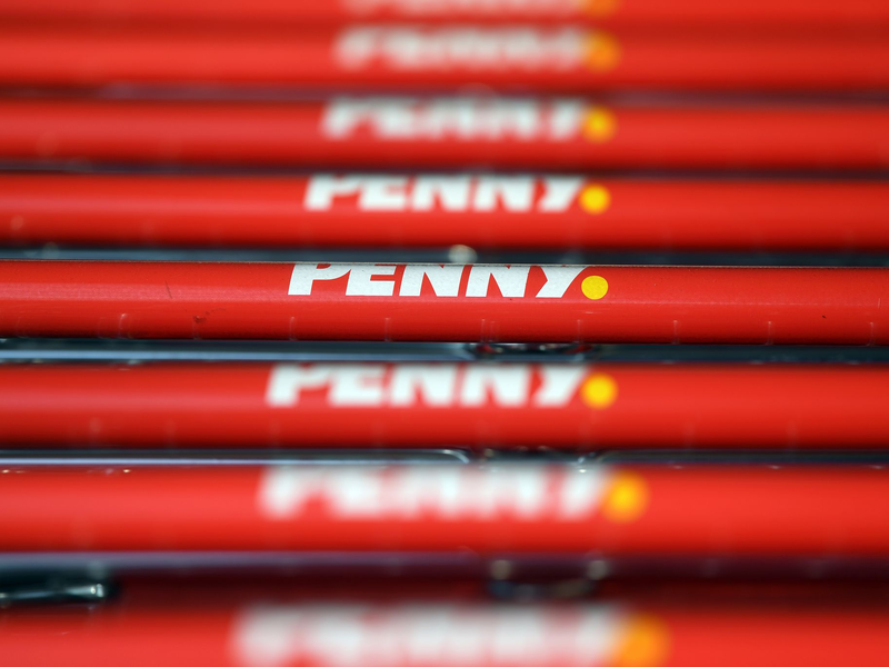 Penny zog sich wegen seiner Rabattwerbung den Ärger von Verbraucherschützern zu. - Foto: picture alliance / Ralf Hirschberger/dpa-Zentralbild/ZB