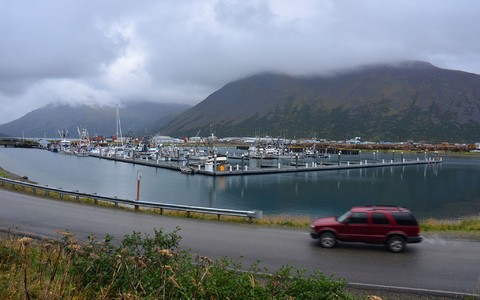 Ein Erdbeben hat die Bewohner von Alaska aufgeschreckt. (Archivbild)  - Foto: James Brooks/Kodiak Daily Mirror/AP/dpa