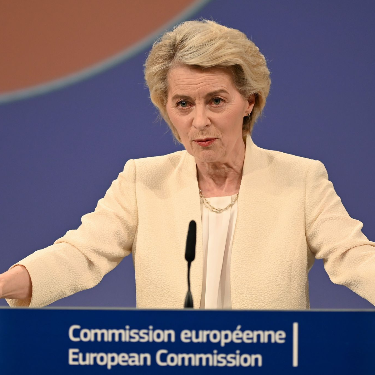 Nach dem Willen der Kommission zufolge soll der Etat für die Jahre 2028 bis 2034 rund 2 Billionen Euro umfassen. - Foto: Ansgar Haase/dpa