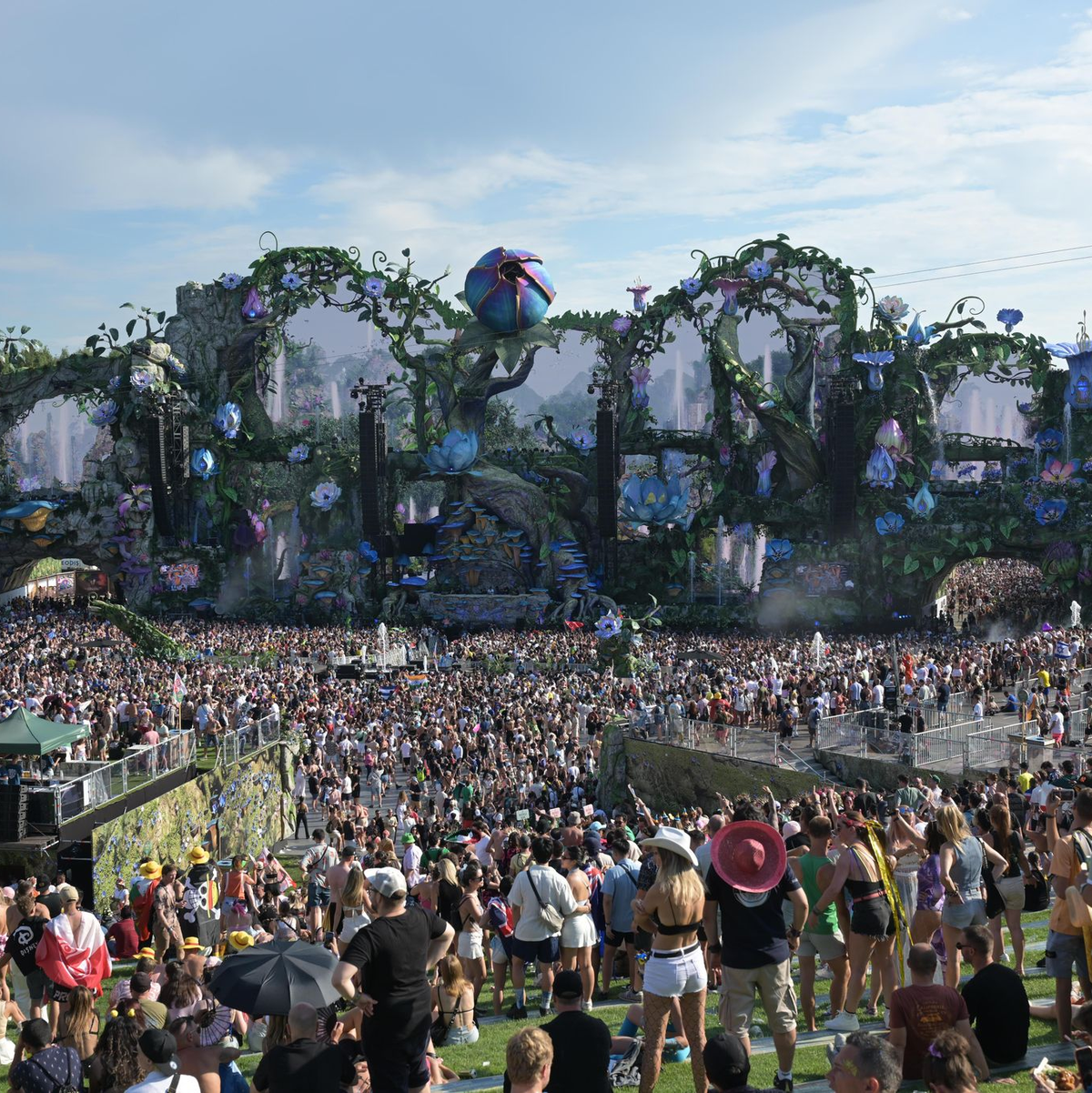 So sah die Hauptbühne im vergangenen Jahr aus. (Archivbild) - Foto: Jonas Roosens/Belga/dpa