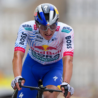 Erstmals bei der Tour dabei und direkt im Rampenlicht: Florian Lipowitz. - Foto: Roth/dpa