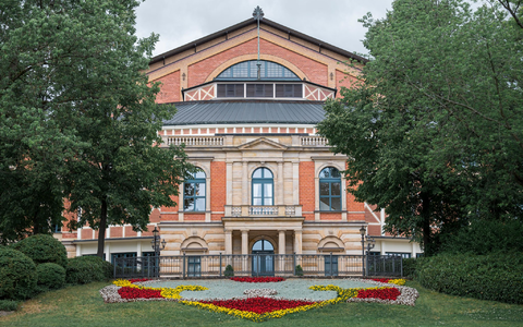 Bayreuth rüstet sich für 150 Jahre Festspiele. (Archivbild) - Foto: Daniel Vogl/dpa