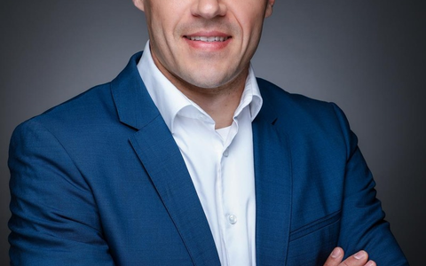 Bei aktiver Einbindung von Menschen: Wirtschaftliches Potenzial von KI-Agenten bis 2028 liegt bei bis zu 450 Milliarden US-Dollar - Foto: presseportal.de