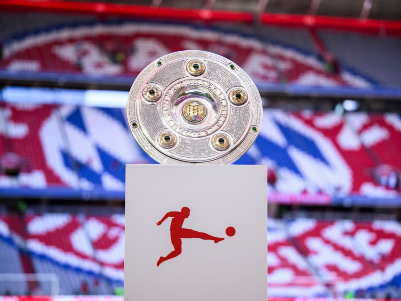 Wie groß ist die Bundesliga künftig? Die DFL äußert sich. - Foto: Tom Weller/dpa