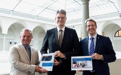 ZDK zum Klimaschutzplan des EKMI: Licht und Schatten für Elektromobilität - Foto: presseportal.de