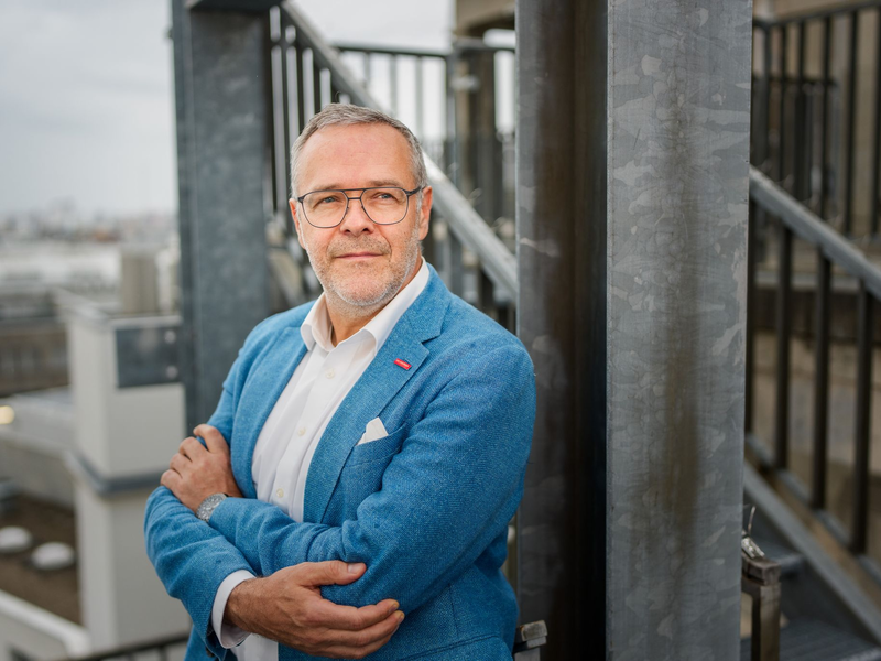 Die Handwerkerleistungen haben ihren Preis. - Foto: Michael Kappeler/dpa