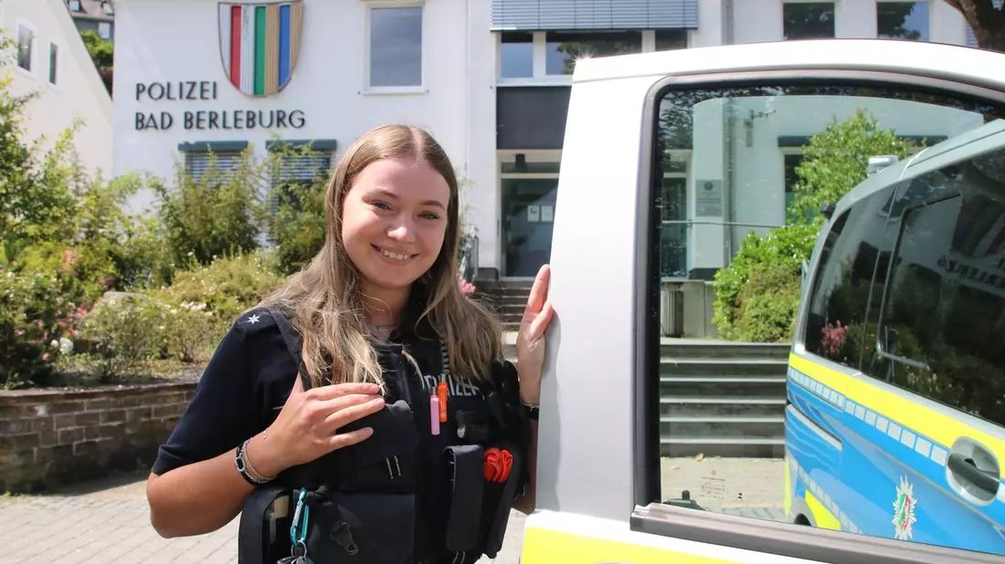 POL-SI: Von Wittgenstein an die Côte d'Azur: Polizeibeamtin aus Siegen-Wittgenstein unterstützt die Polizei in Südfrankreich - #polsiwi - Bild: presseportal.de