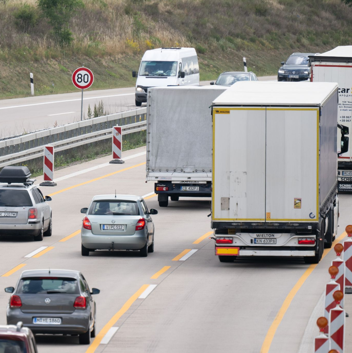 Die Deges befürchtet Zeitverluste und Mehrkosten. - Foto: Sebastian Kahnert/dpa
