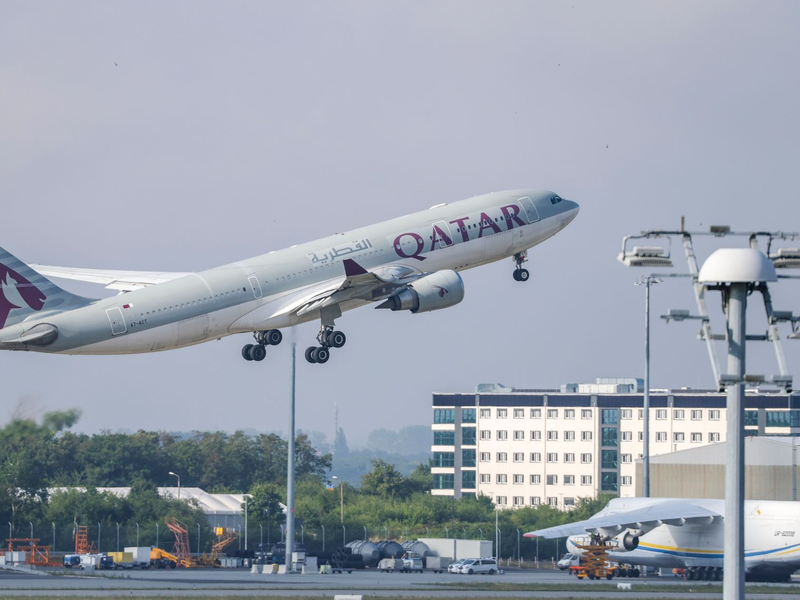 In Zusammenarbeit mit dem Emirat Katar werden 81 Straftäter vom Flughafen Leipzig aus nach Afghanistan ausgeflogen.  - Foto: Jan Woitas/dpa