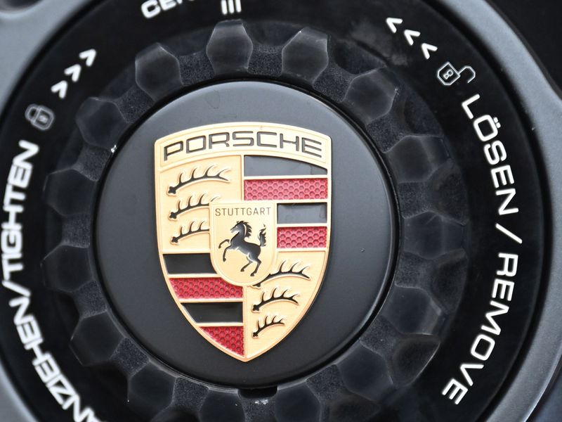 Der Porsche-Gewinn ist eingebrochen. (Archvibild) - Foto: Bernd Weißbrod/dpa