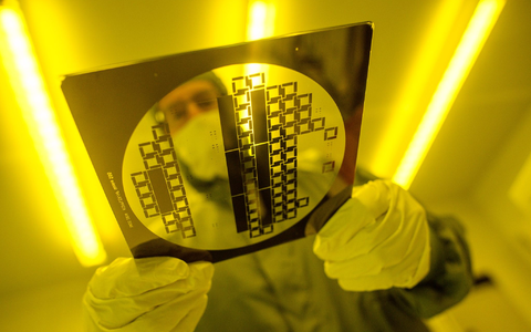 Kommt es nach den auf Eis gelegten Plänen von Intel doch noch zum Bau einer Chip-Fabrik bei Magdeburg? (Archivbild) - Foto: Klaus-Dietmar Gabbert/dpa