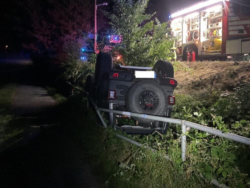 FW-BO: Zwei sehr schwere Verkehrsunfälle in der Nacht zum Samstag in Bochum - Foto: presseportal.de