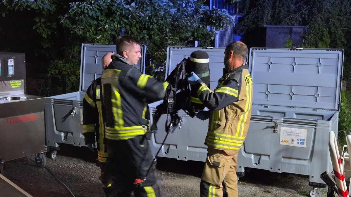 FW Datteln: Feuer in Kleingartenanlage - Foto: presseportal.de