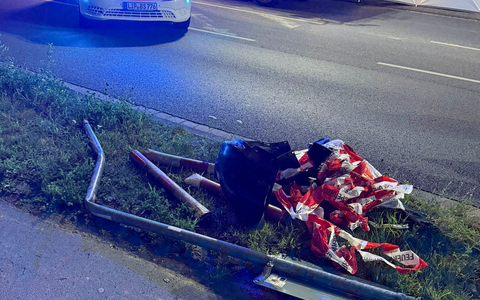 FW-DT: Alleinunfall - Eine Person verstorben - Foto: presseportal.de