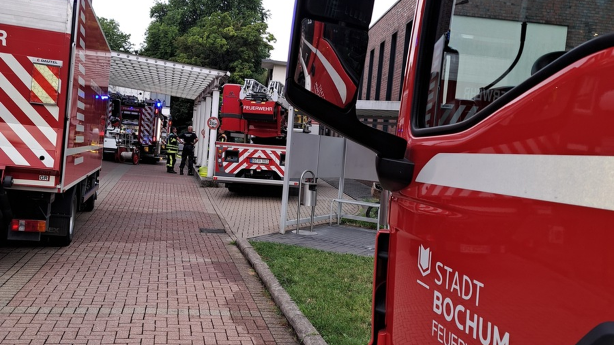 FW-BO: Brand eines Patientenzimmer im Martin-Luther-Krankenhaus Bochum - Foto: presseportal.de