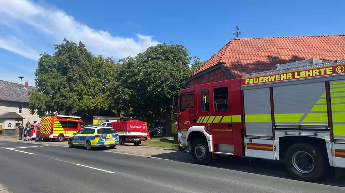 FW Lehrte: Automatischer Handynotruf alarmiert Rettungskräfte - Bild: presseportal.de