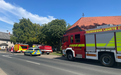 FW Lehrte: Automatischer Handynotruf alarmiert Rettungskräfte - Foto: presseportal.de