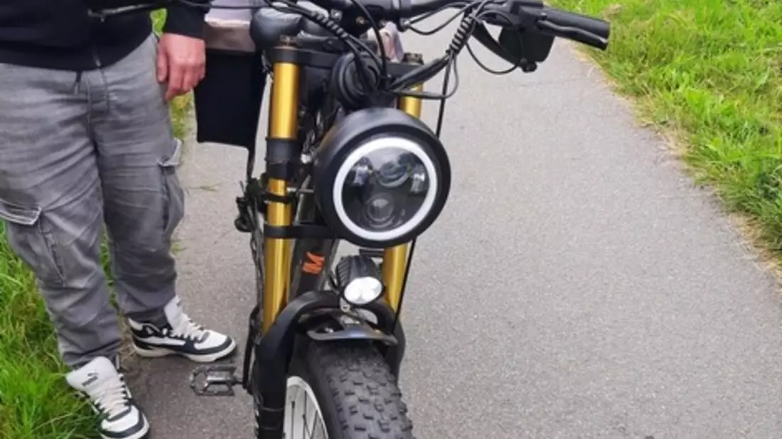 BPOL-FL: Rad mit Motor ohne Kennzeichen unterwegs - Bild: presseportal.de