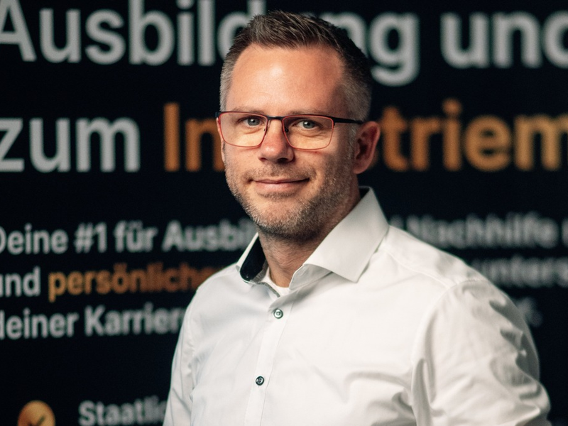 Industriemeister for free: Wie Bund und Länder die Ausbildung subventionieren - Foto: presseportal.de