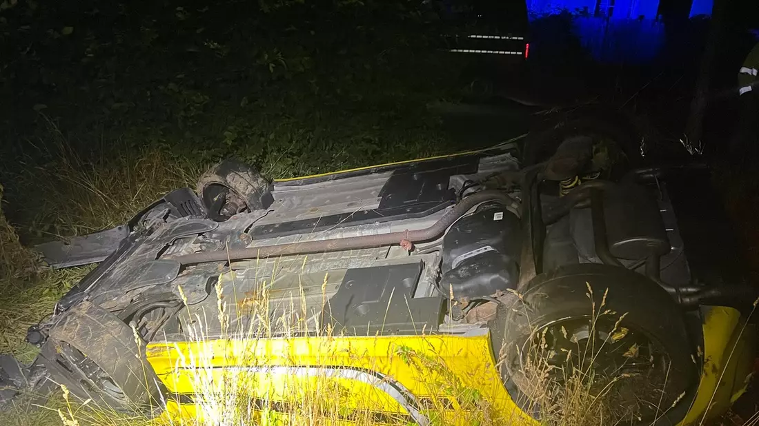 POL-NI: Pkw-Fahrer flüchtet nach Verkehrsunfall - Bild: presseportal.de