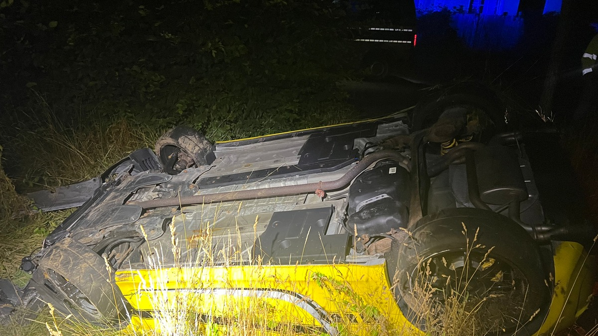 POL-NI: Pkw-Fahrer flüchtet nach Verkehrsunfall - Foto: presseportal.de