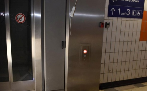 LKA-SH: Nach Explosion am Bahnhof Husum: Das LKA sucht Zeuginnen und Zeugen - Foto: presseportal.de