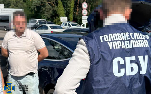 Unter anderem wegen Vorwürfen der Informationsweitergabe an russische Geheimdienste hat der ukrainische Geheimdienst SBU Razzien bei Mitarbeitern des Nationalen Antikorruptionsbüros vorgenommen. - Foto: -/SBU/dpa/dpa