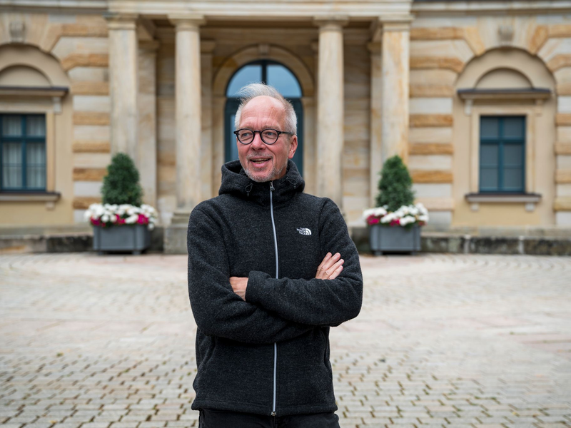 Regisseur Matthias Davids. - Foto: Daniel Vogl/dpa