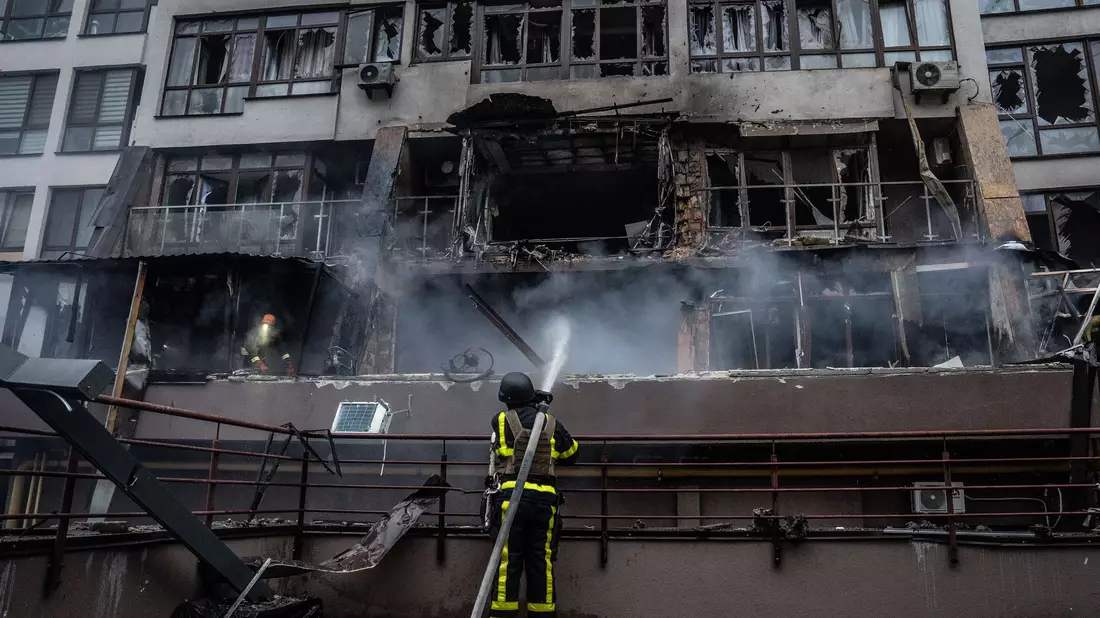 Immer wieder nimmt Russland auch Kiew ins Visier.  - Bild: Patryk Jaracz/SOPA Images via ZUMA Press Wire/dpa