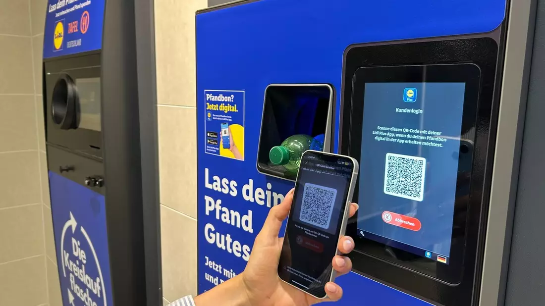 Lidl entwickelt Pfandrückgabe weiter und führt digitalen Pfandbon deutschlandweit ein / Für kundenfreundliche Digitalisierung und einen nachhaltigen Lebensmitteleinzelhandel - Bild: presseportal.de