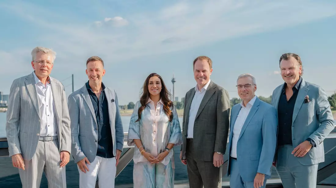 Sommerliche Bordparty / Traditionelle Klüh-Feier mit 650 Gästen auf der MS RheinGalaxie - Bild: presseportal.de