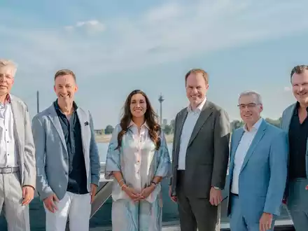 Sommerliche Bordparty / Traditionelle Klüh-Feier mit 650 Gästen auf der MS RheinGalaxie - Foto: presseportal.de