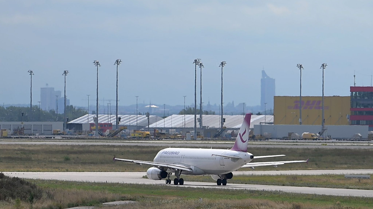 Im vergangenen Jahr wurden 816 Iraker abgeschoben. - Foto: Hendrik Schmidt/dpa