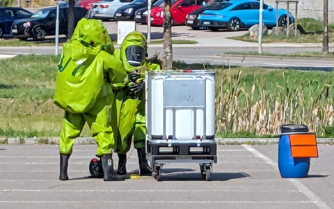 FW Stockach: Gefahrstoffzug Stockach: Bereit für den Ernstfall - Intensive Übung sichert Schutz der Bevölkerung - Foto: presseportal.de
