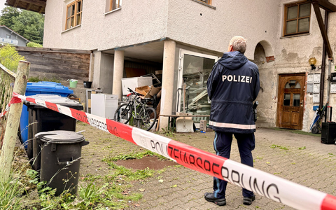 Das optisch heruntergekommene Haus ist in der Nachbarschaft als «Problemhaus» bekannt.  - Foto: Christine Vincon/dpa