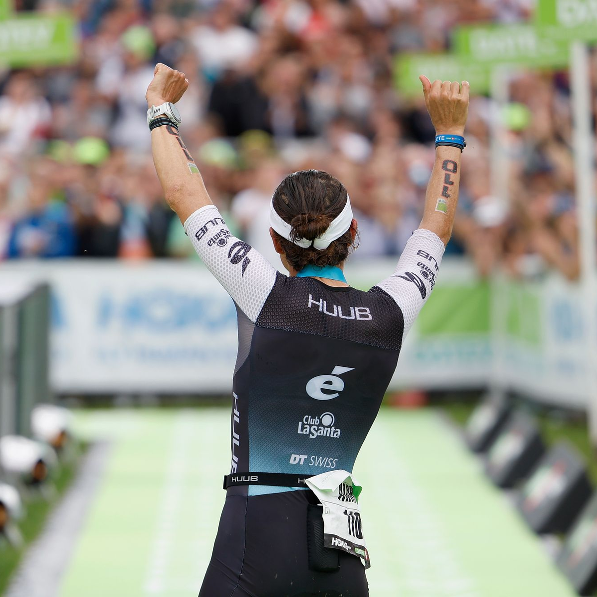 Anne Haug tritt ab ein Jahr nach ihrem famosen Rennen in Roth - schneller war keine jemals über diese Distanz.  - Foto: Heiko Becker/dpa