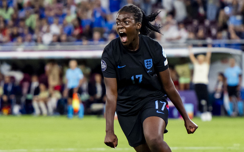 Rettete England mit ihrem Tor in die Verlängerung: Michelle Agyemang. - Foto: Jean-Christophe Bott/KEYSTONE/dpa