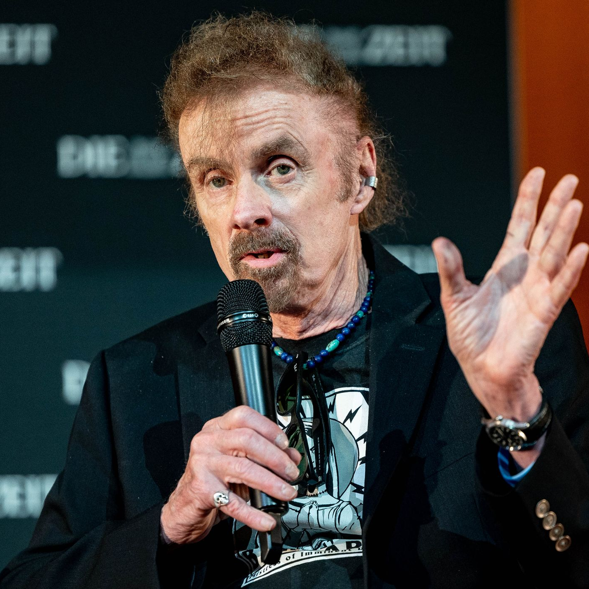 Der neue Roman des 76-jährigen T.C. Boyle erzählt von der «obsessiven Liebe zweier Männer zu einer Frau, die sich zwischen ihnen nicht entscheiden mag», heißt es vom Verlag. (Archivbild) - Foto: Axel Heimken/dpa