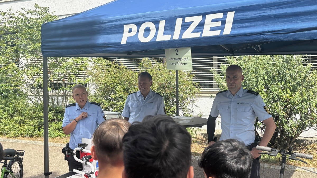 POL-LB: Aktionswoche der Verkehrssicherheit: 280 Schülerinnen und Schüler der Hirschbergschule in Ludwigsburg erleben Unterricht der anderen Art - Foto: presseportal.de