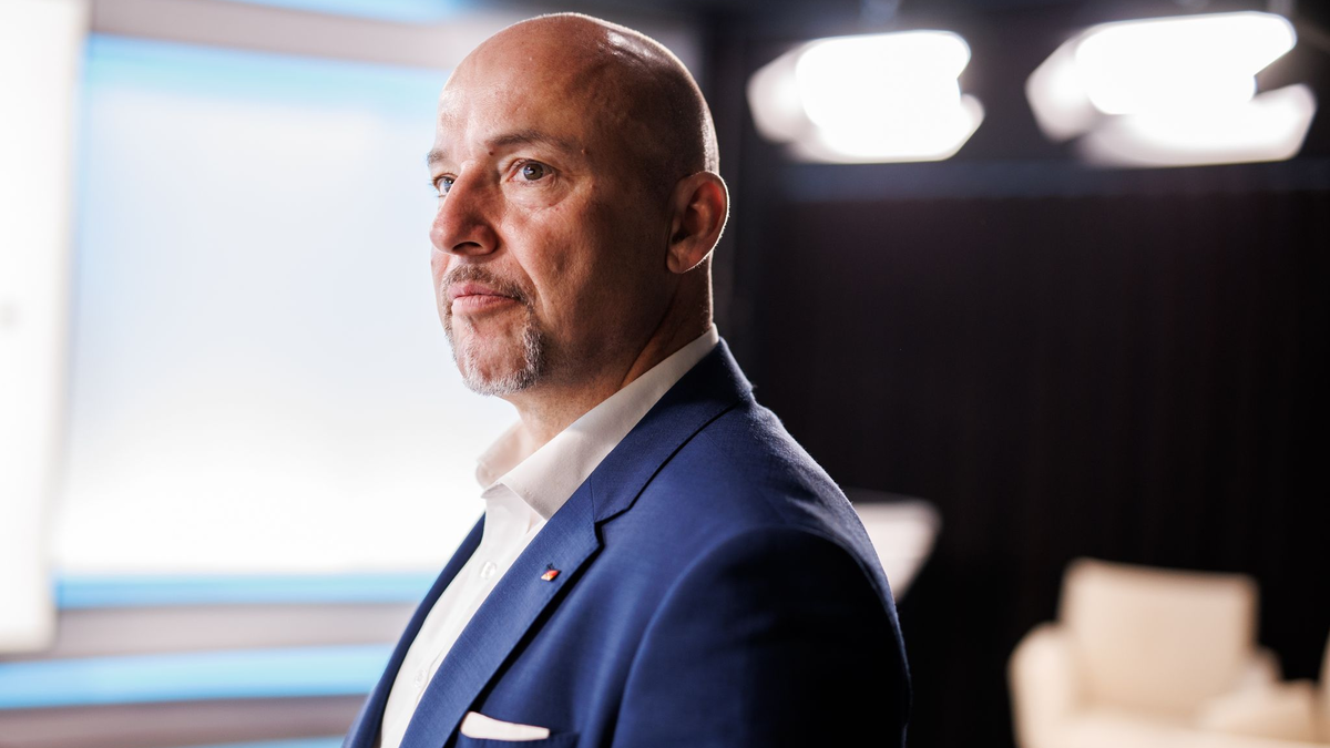 CSU-Landesgruppenchef Alexander Hoffmann macht einen Vorschlag, um den Koalitionsstreit über die Besetzung dreier Posten am Bundesverfassungsgericht zu lösen. - Foto: Carsten Koall/dpa