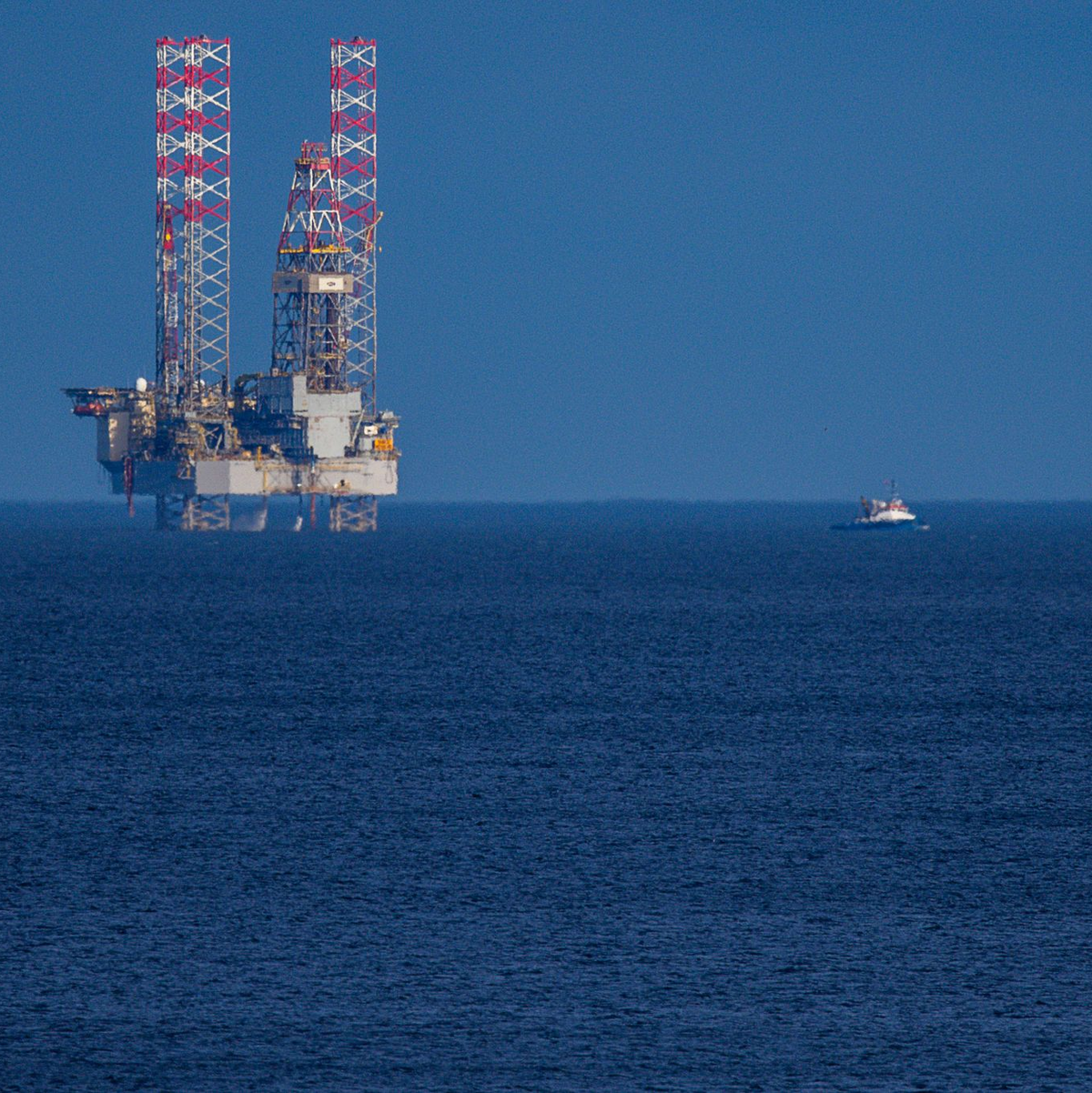 Ein Unternehmen ist bei der Suche nach Öl und Gas vor der polnischen Küste fündig geworden. (Archivbild) - Foto: Jens Büttner/dpa
