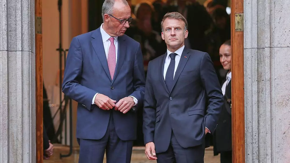 Friedrich Merz und Emmanuel Macron am 23.07.2025 - Bild: über dts Nachrichtenagentur