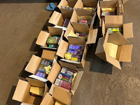 ZOLL-E: Zollfahndung und Staatsanwaltschaft Kleve/ Schmuggel und Handel von illegalen Vapes aufgedeckt / über 3,3 Tonnen illegale Vapes sichergestellt - Foto: presseportal.de