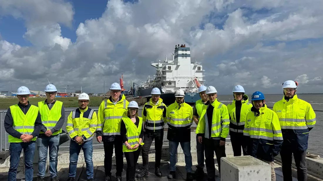 MT Group erhält Zuschlag für den Bau von Schlüsselinfrastruktur am deutschen FSRU-LNG-Terminal in Brunsbüttel - Bild: presseportal.de