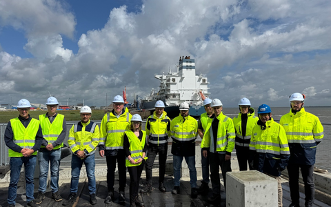 MT Group erhält Zuschlag für den Bau von Schlüsselinfrastruktur am deutschen FSRU-LNG-Terminal in Brunsbüttel - Foto: presseportal.de