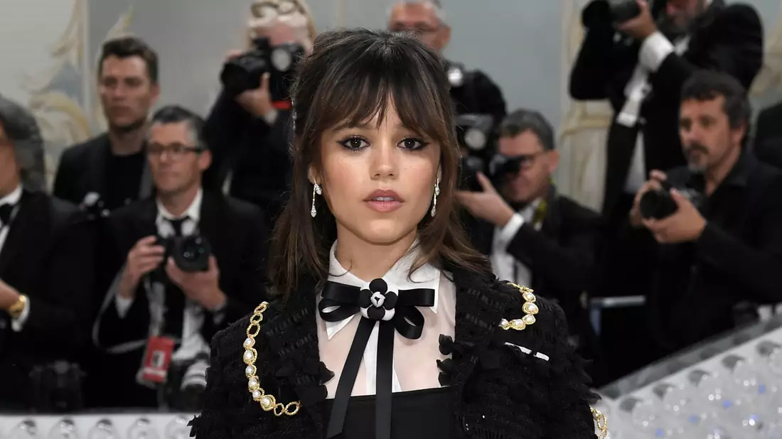 US-Schauspielerin Jenna Ortega hat den Eindruck, dass die Öffentlichkeit ein vollkommen falsches Bild von ihr hat. (Archivbild) - Bild: Evan Agostini/AP/dpa